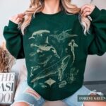 Underwater Sea Animal Vintage Crewneck Sweatshirt , Trending Cute Marine Biology Sweater, Nature Lover Gift, Boho Orca Humpback Whale Jumper